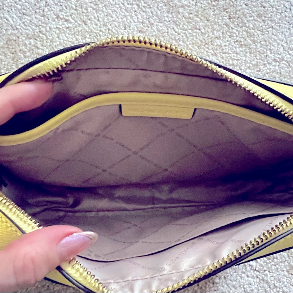 *Like New* Michael Kors Yellow Saffiano Leather Structured Crossbody Bag ๐ - Picture 10 of 12